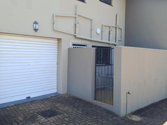 Townhouse for sale in Ugu District Municipality, Kwazulu-natal