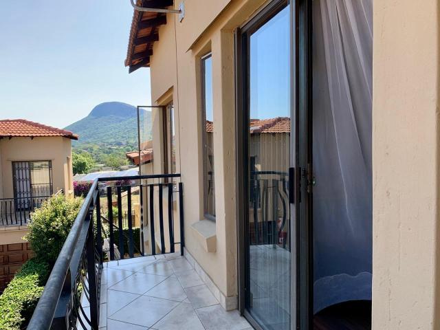 Townhouse for sale in Hartbeespoort Dam Nature Reserve, North West