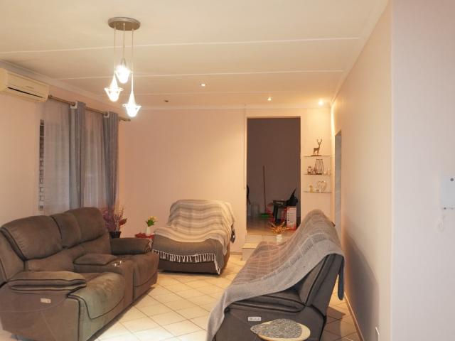 Townhouse for sale in Queensburgh, Kwazulu-natal