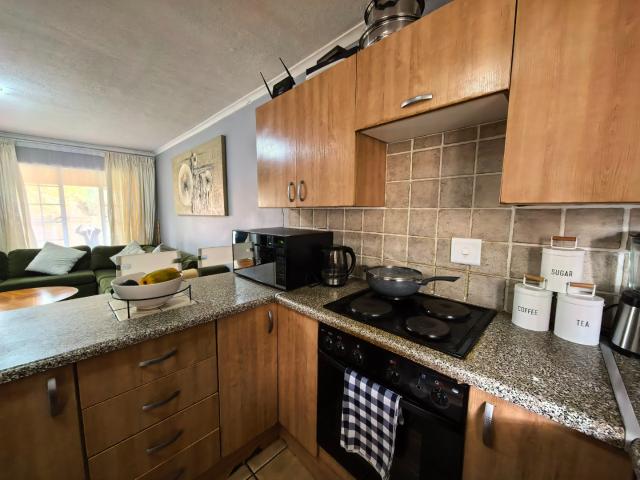 Townhouse for sale in Vosloorus, Gauteng