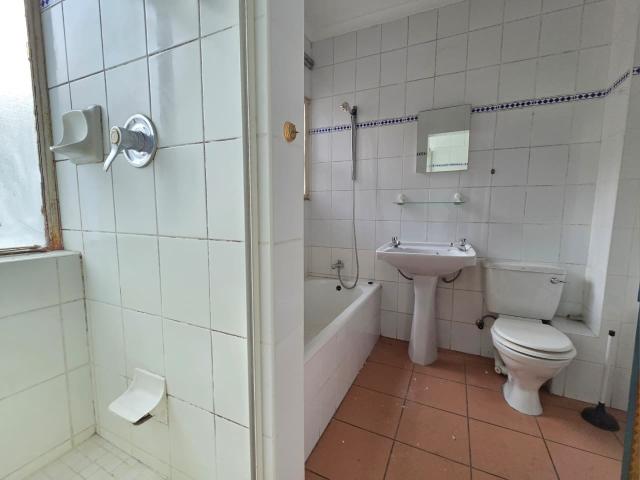 Townhouse for sale in Vosloorus, Gauteng