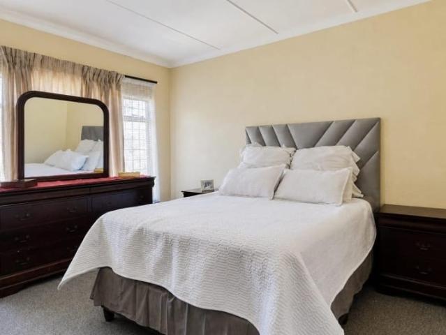 Townhouse for sale in Vosloorus, Gauteng