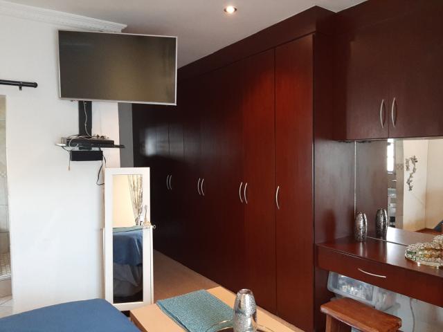 Townhouse for sale in Waterkloof, Gauteng