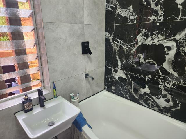 Townhouse for sale in Umgungundlovu, Kwazulu-natal