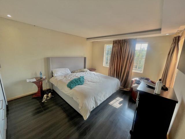 Townhouse for sale in Waterkloof, Gauteng