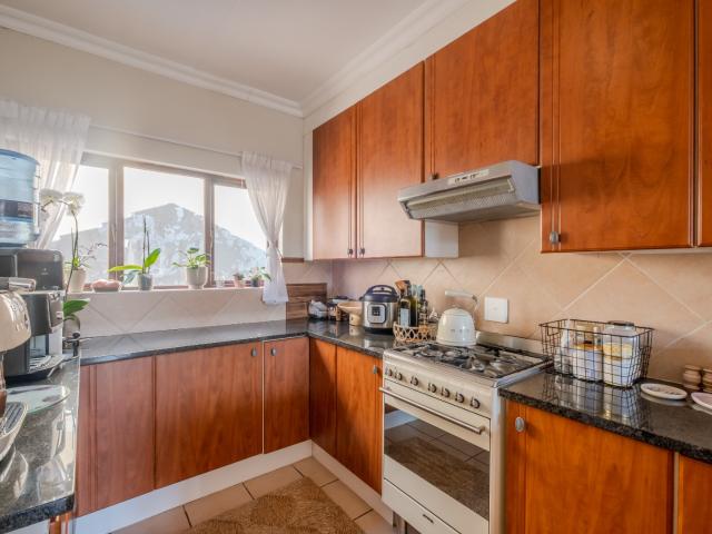 Townhouse for sale in Waterkloof, Gauteng