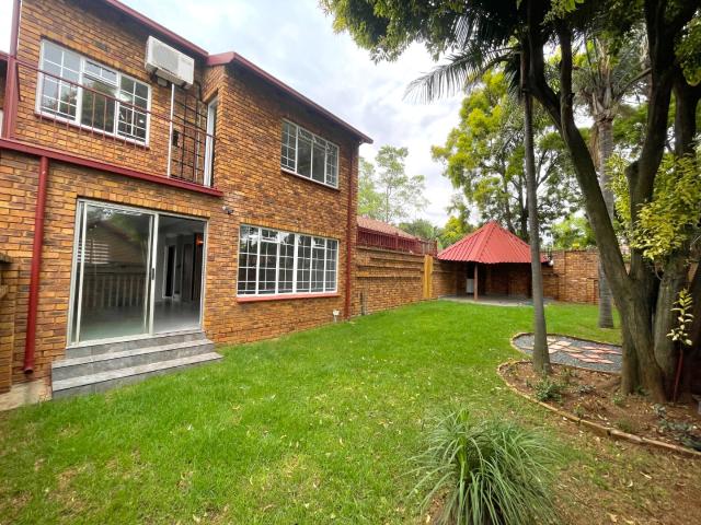 Townhouse for sale in Waterkloof, Gauteng