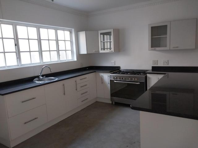 Townhouse for sale in Seaview, Kwazulu-natal