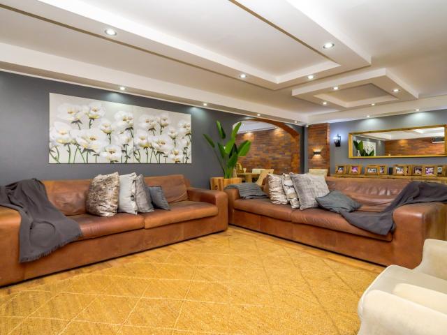 Townhouse for sale in Seaview, Kwazulu-natal