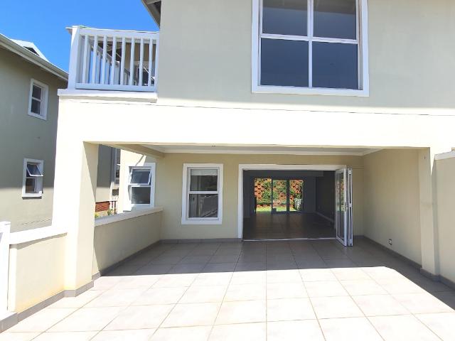 Townhouse for sale in Mt Edgecombe, Kwazulu-natal