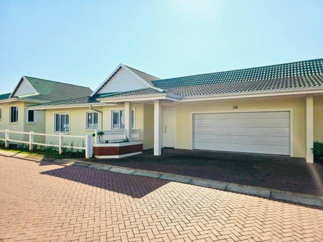Townhouse for sale in Mt Edgecombe, Kwazulu-natal
