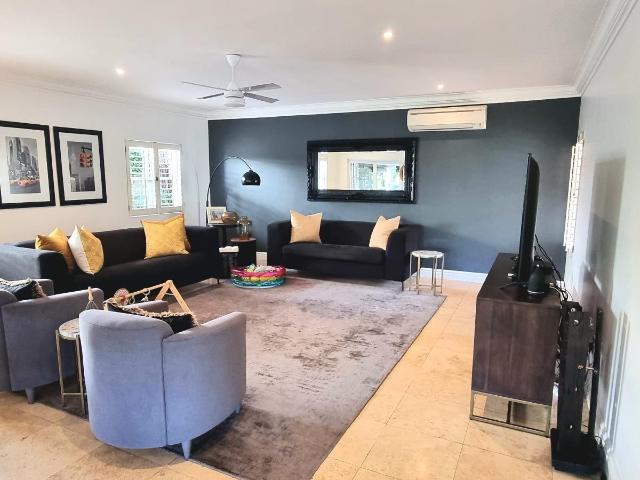 Townhouse for sale in Mount Edgecombe