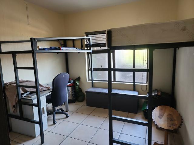 Townhouse for sale in Vosloorus, Gauteng