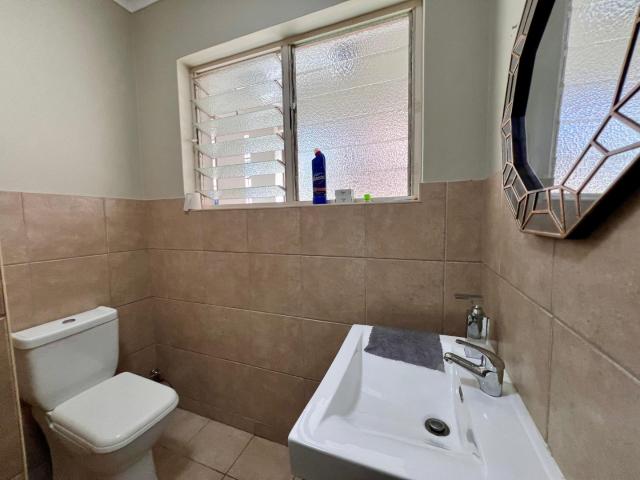 Townhouse for sale in Seaview, Kwazulu-natal