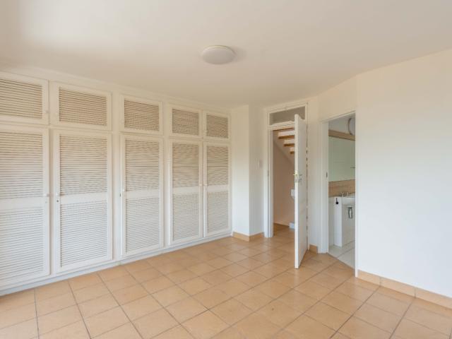 Townhouse for sale in Seaview, Kwazulu-natal