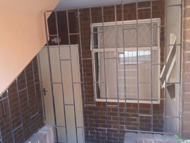Townhouse for sale in Seaview, Kwazulu-natal