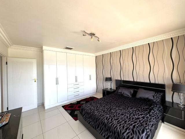 Townhouse for sale in Seaview, Kwazulu-natal