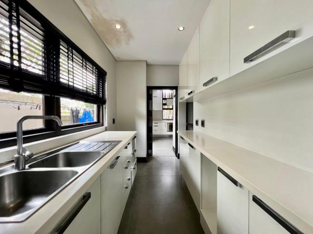 Townhouse for sale in Seaview, Kwazulu-natal