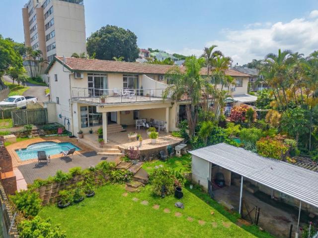 Townhouse for sale in Seaview, Kwazulu-natal