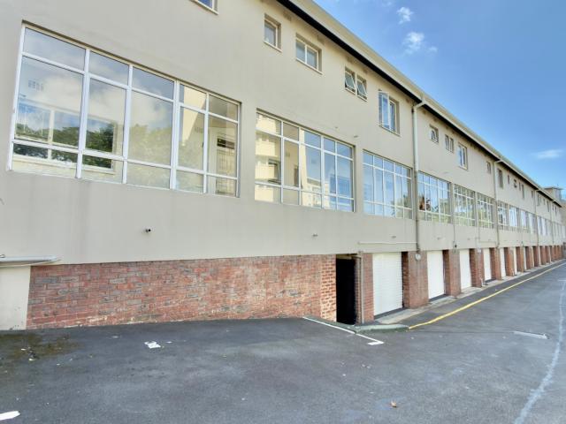 Townhouse for sale in Seaview, Kwazulu-natal