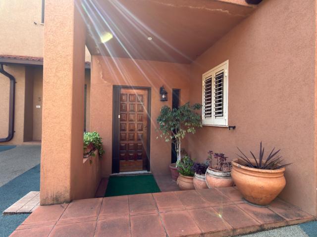 Townhouse for sale in Seaview, Kwazulu-natal