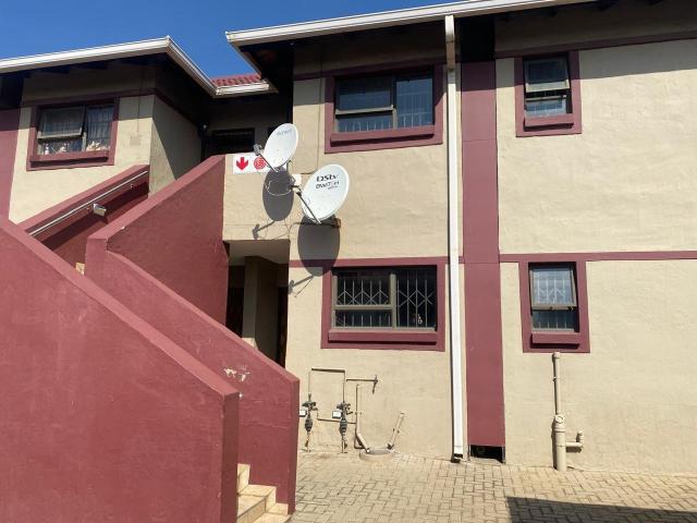 Townhouse for sale in Ekurhuleni, Gauteng