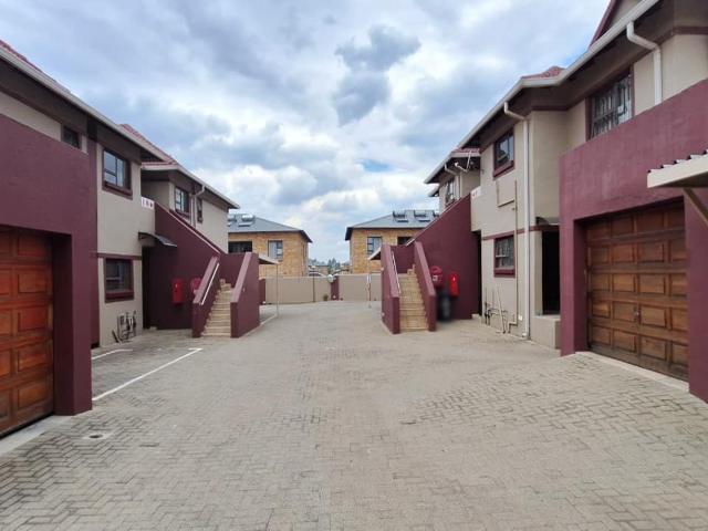 Townhouse for sale in Ekurhuleni, Gauteng