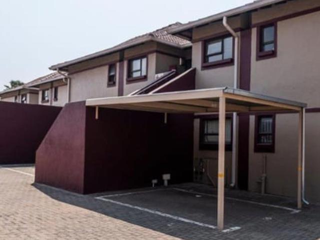 Townhouse for sale in Ekurhuleni, Gauteng