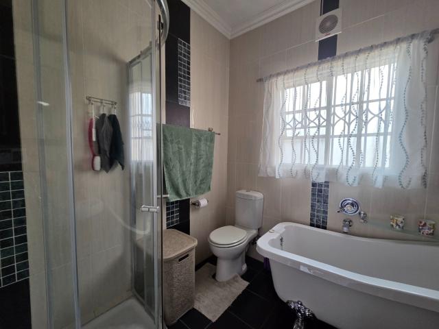 Townhouse for sale in Ekurhuleni, Gauteng