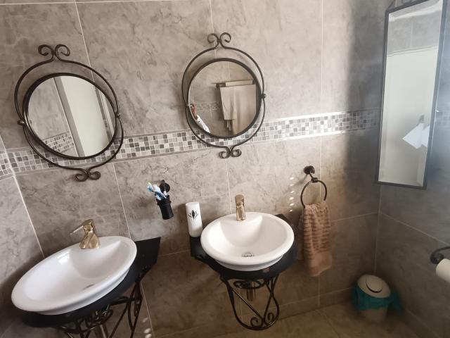 Townhouse for sale in Ekurhuleni, Gauteng