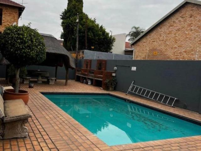 Townhouse for sale in Ekurhuleni, Gauteng
