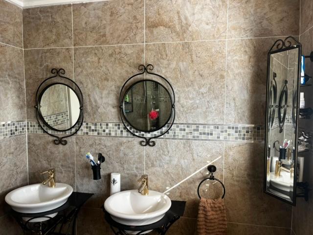 Townhouse for sale in Ekurhuleni, Gauteng