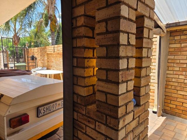 Townhouse for sale in Ekurhuleni, Gauteng