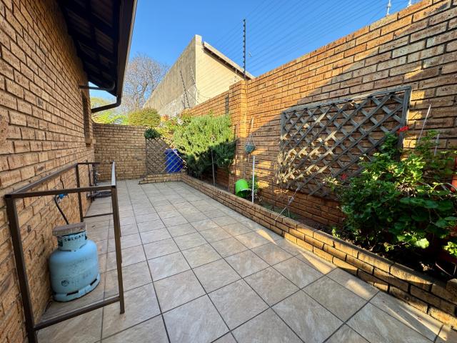 Townhouse for sale in Ekurhuleni, Gauteng