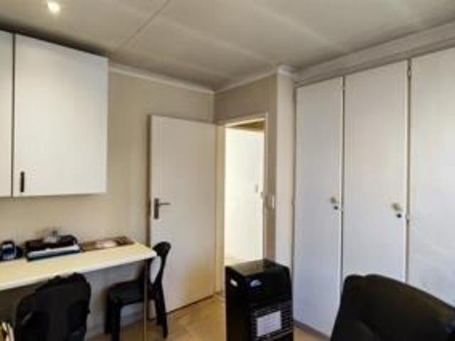 Townhouse for sale in Ekurhuleni, Gauteng