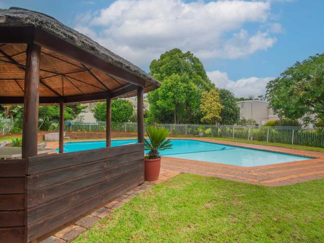 Townhouse for sale in Vosloorus, Gauteng