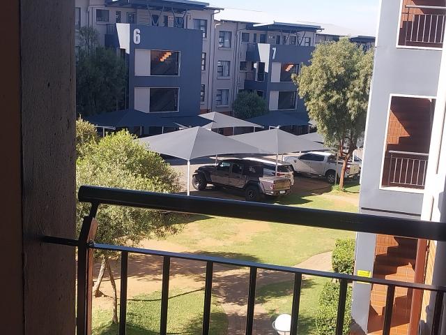 Townhouse for sale in Vosloorus, Gauteng