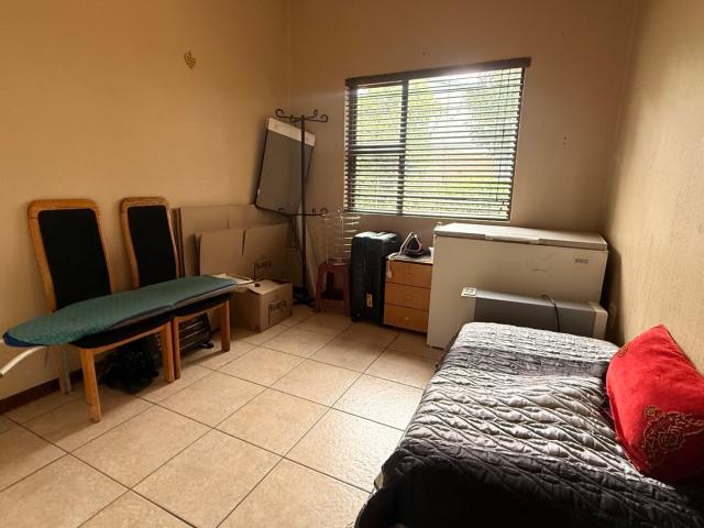 Townhouse for sale in Vosloorus, Gauteng