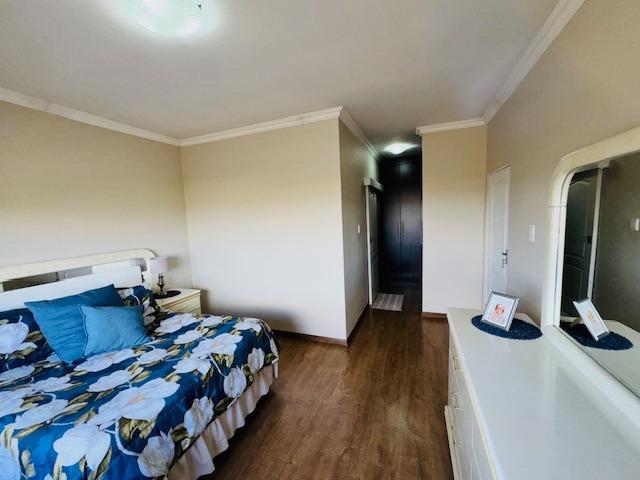 Townhouse for sale in Oakdene, Vosloorus