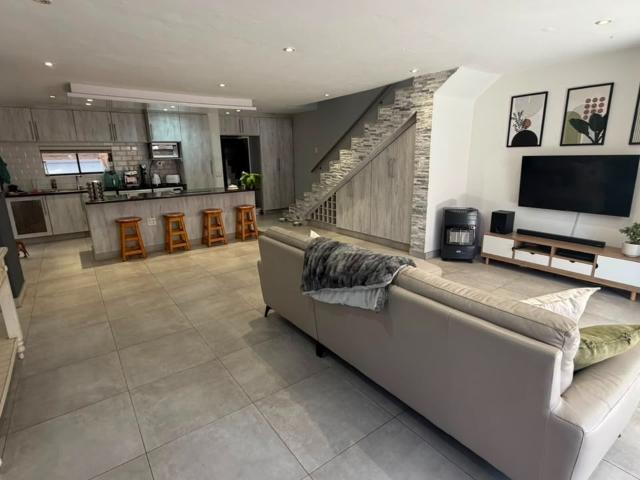 Townhouse for sale in Kungwini, Gauteng