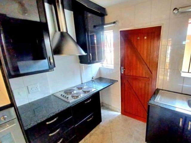 Townhouse for sale in Vosloorus, Gauteng