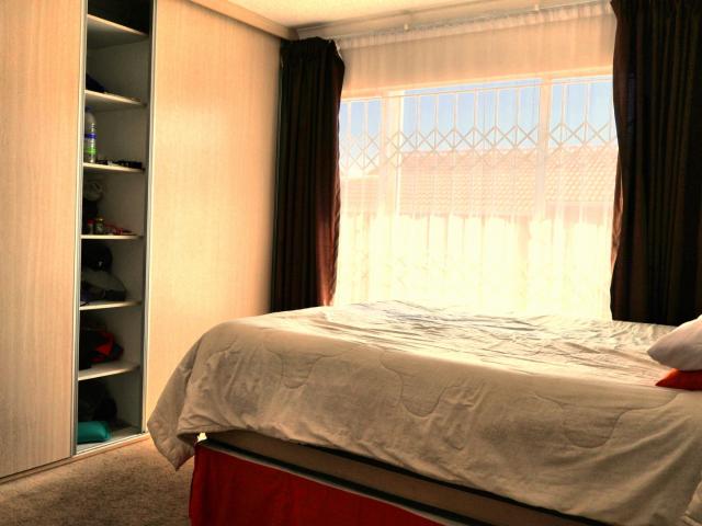 Townhouse for sale in Vosloorus, Gauteng