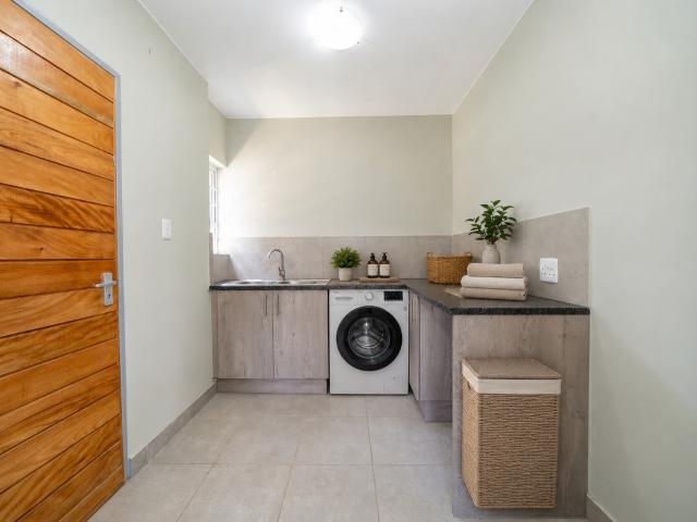 Townhouse for sale in Ekurhuleni, Gauteng