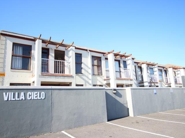 Townhouse for sale in Western Cape