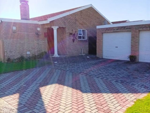 Townhouse for sale in Eastern Cape