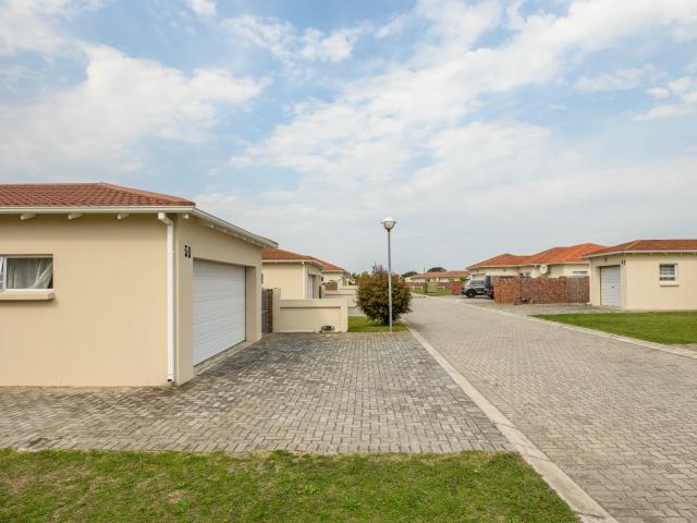 Townhouse for sale in Eastern Cape