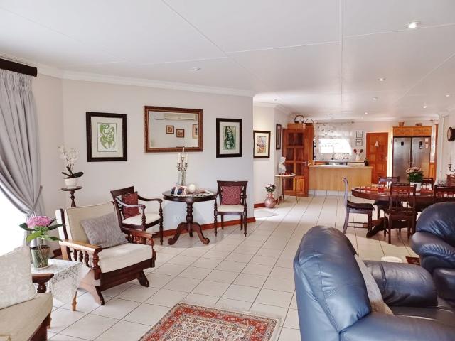 Townhouse for sale in Koppies, Free State