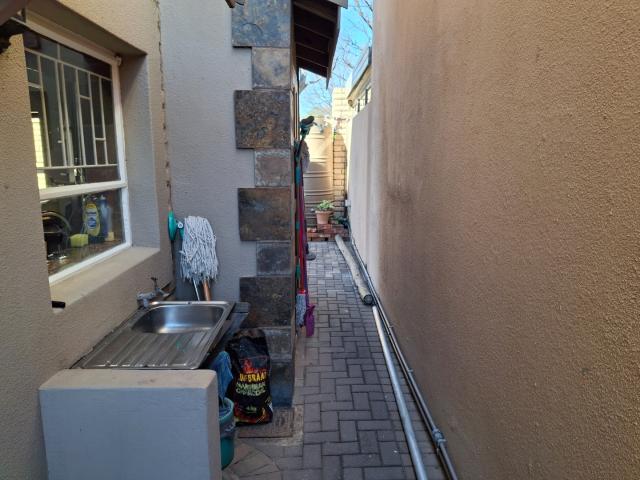Townhouse for sale in Koppies, Free State