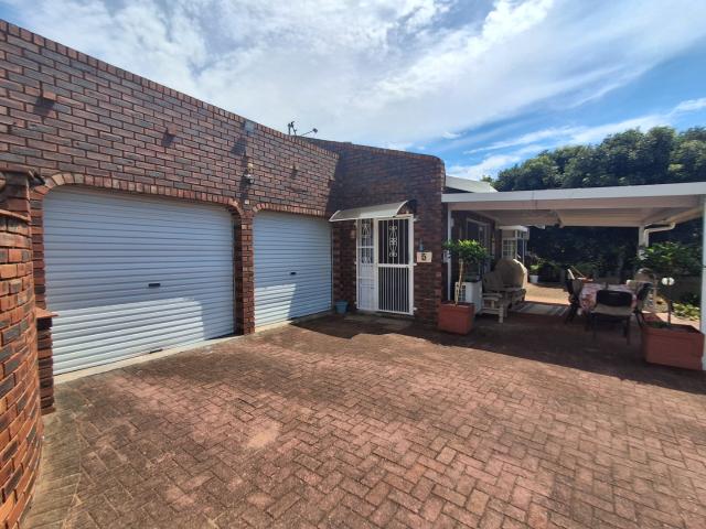 Townhouse for sale in Ugu District Municipality, Kwazulu-natal