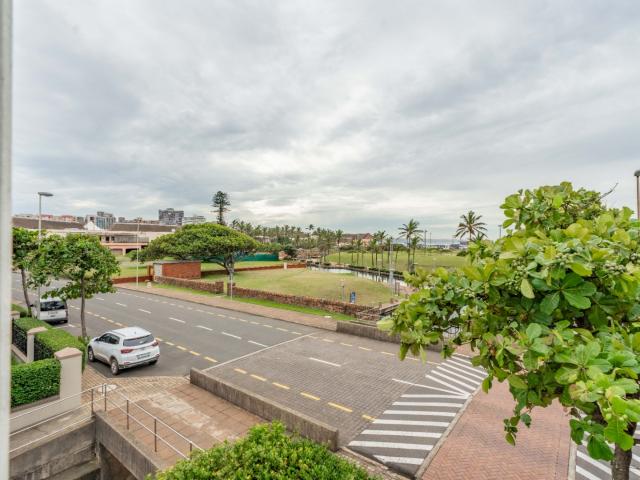 Townhouse for sale in Seaview, Kwazulu-natal